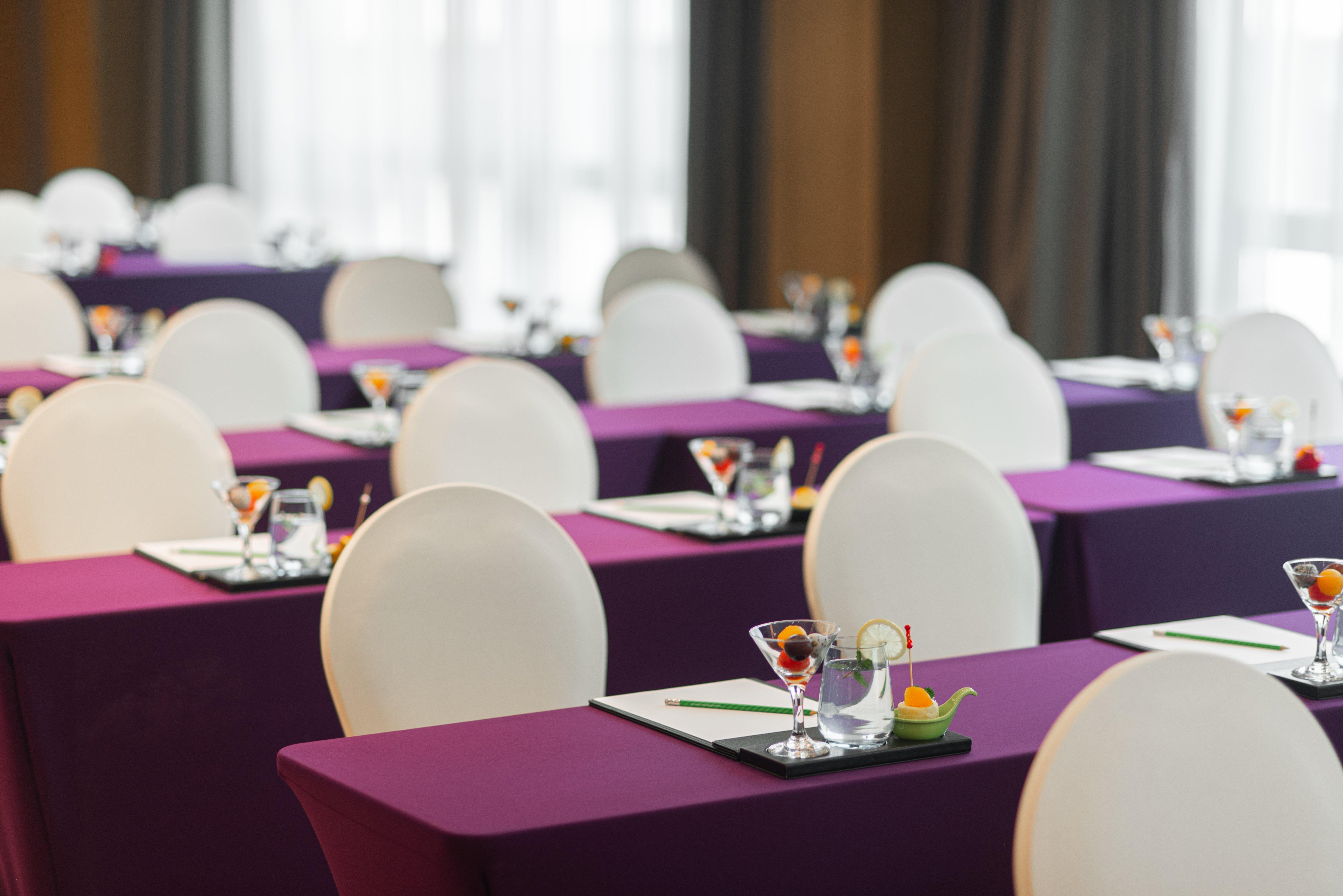 Holiday Inn Wuhan Riverside By Ihg Екстериор снимка